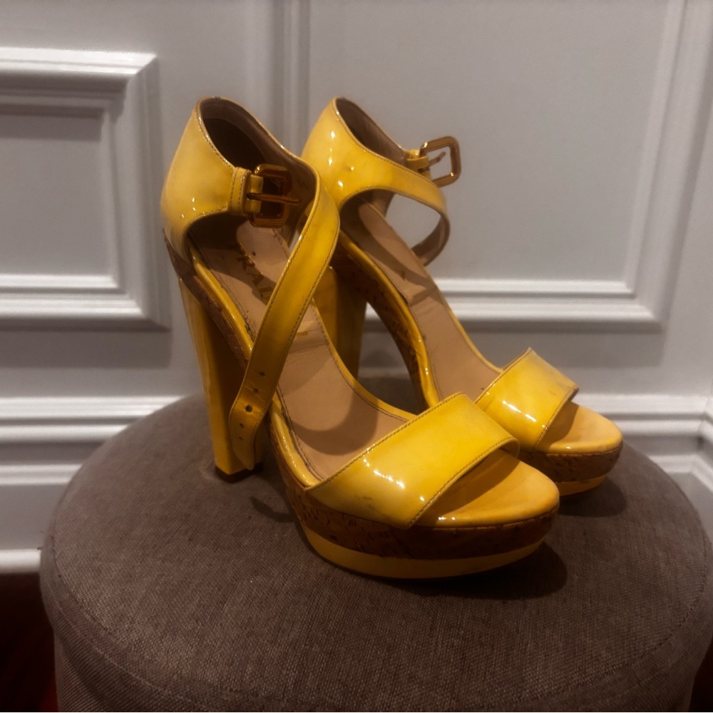 Sunshine In a Heel